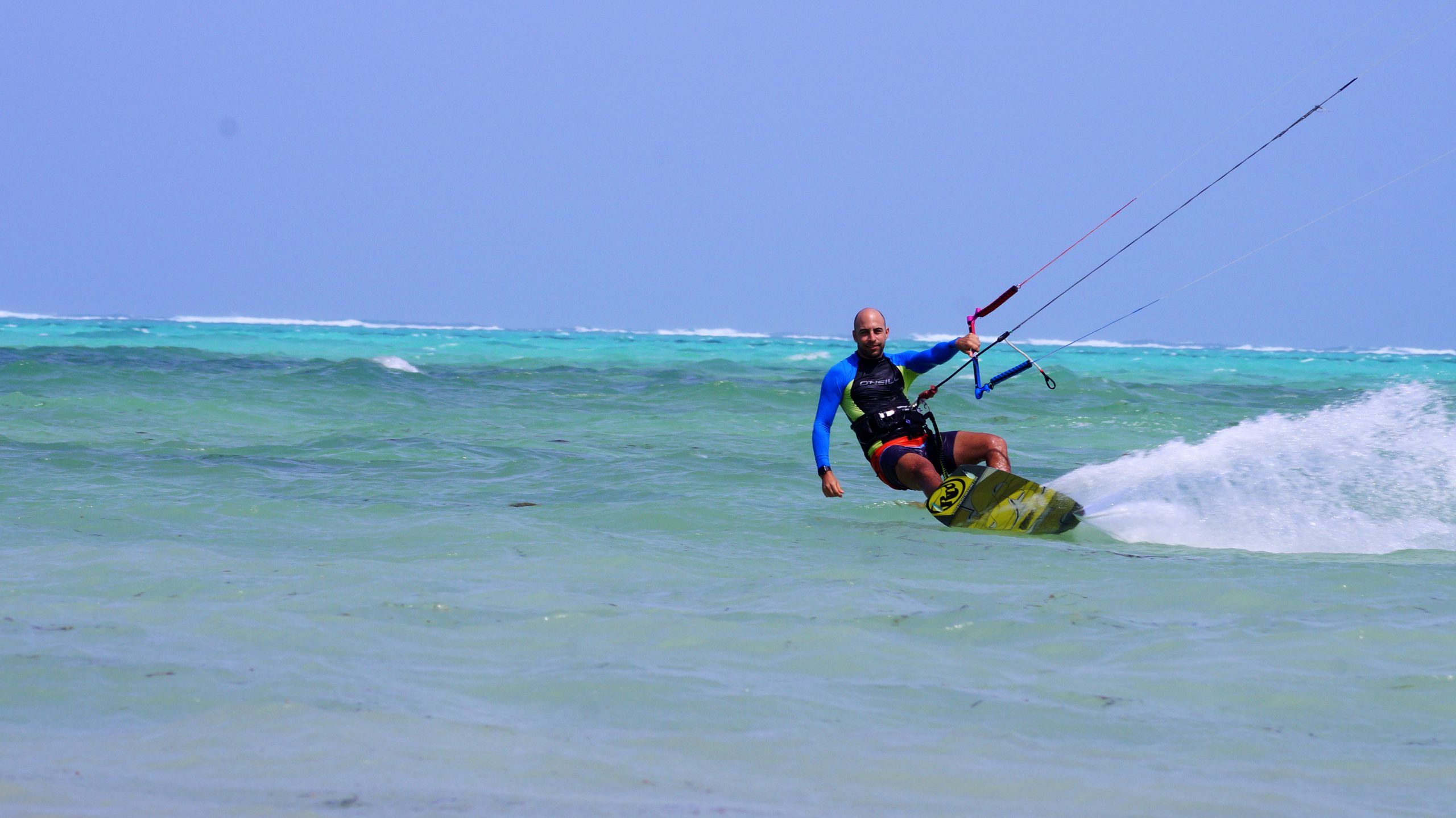 Kitesurfing in Jambiani, Zanzibar, Tanzania