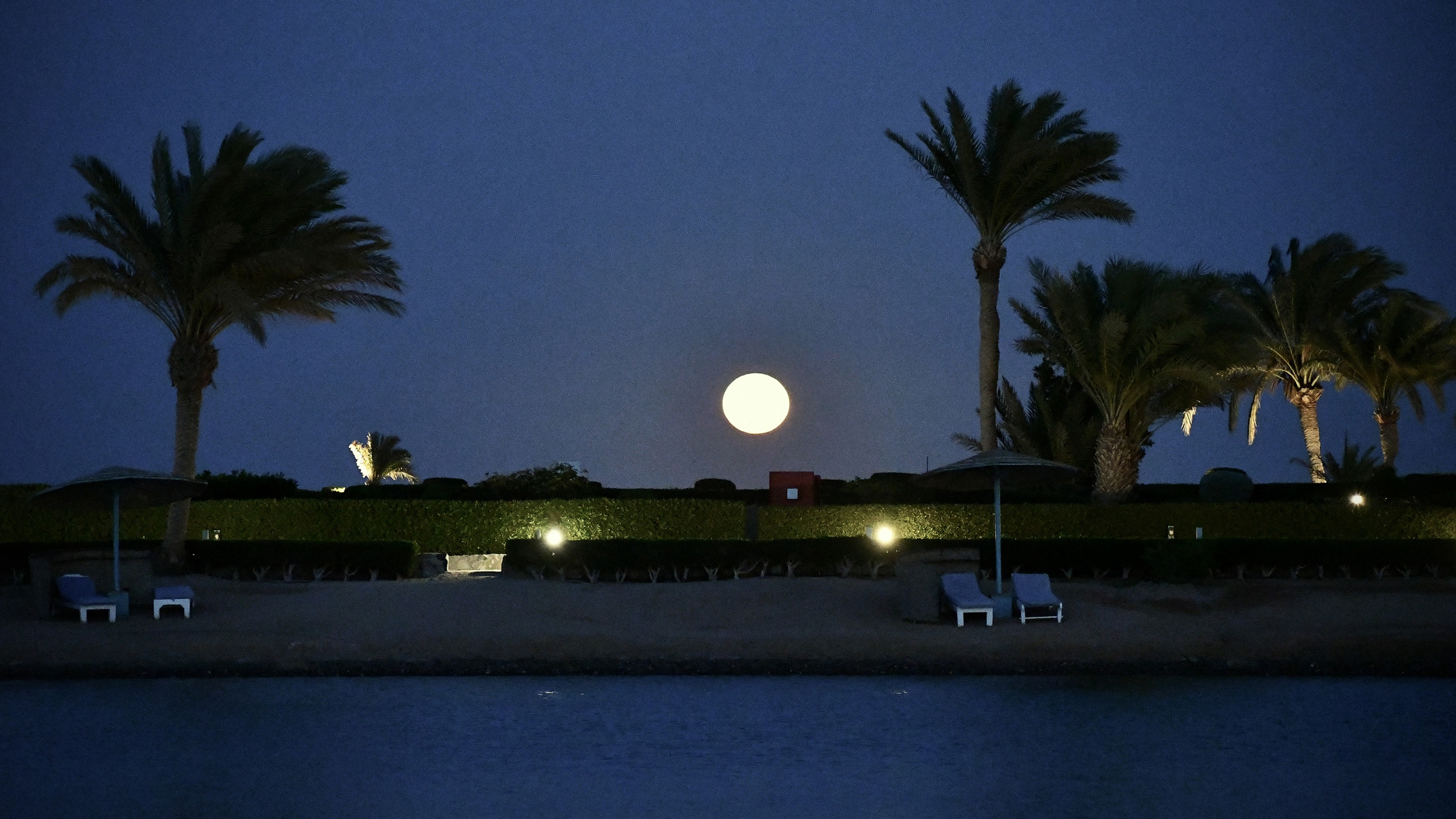 Moonrise over the Movenpick's lagoon in El Gouna